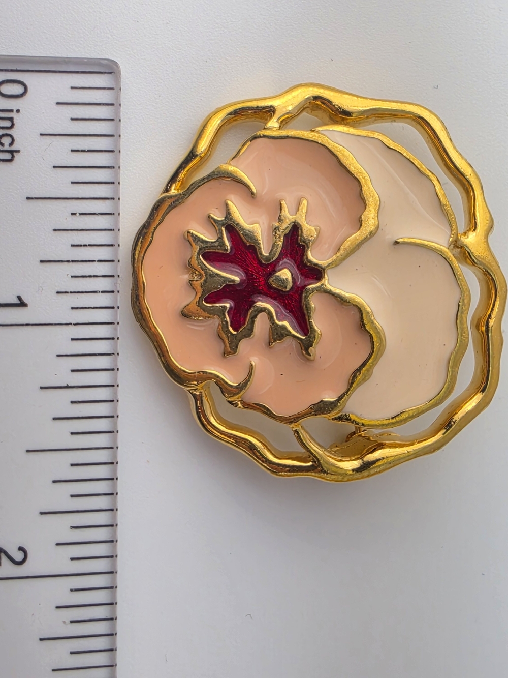 Vintage Avon Gold-Tone Pink Enamel Pansy Flower Floral Brooch
